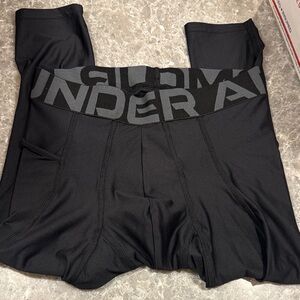 Under Armour Men's Black Boxer Briefs with Gray Waistband